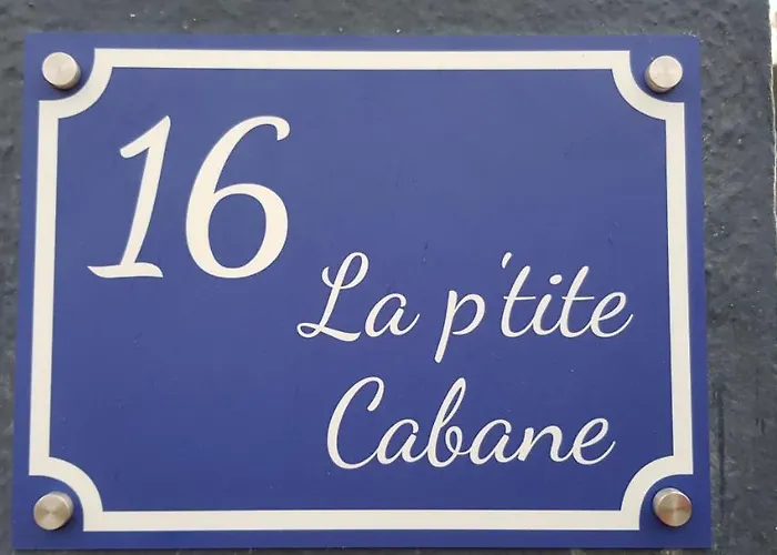 Agréable petite maison avec jardin et parking